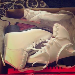 Soft skate by Jackson